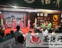 2012江西茶博会开幕 怡清源安化黑茶成“黑马”