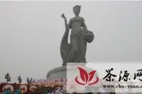 重庆永川“茶山神女”雕塑揭面纱