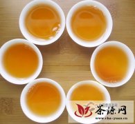消费者问：关于普洱茶了解——生茶和熟茶有什么区别？