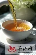 冲泡普洱茶的水温应如何把握